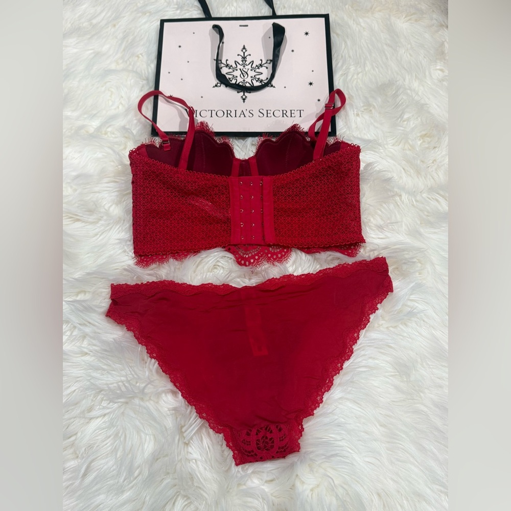 Victoria’s Secret dream angels lace corset bra/ cheekini panty set - Picture 5 of 10